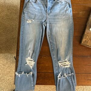 American Eagle Outfitters Light Blue Distressed super  High Rise Jegging